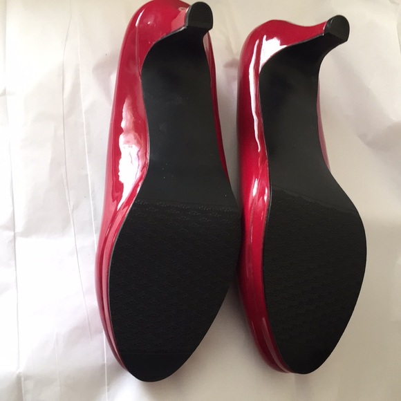 Angel Steps red shoes 👠 size 8 - Picture 6 of 7